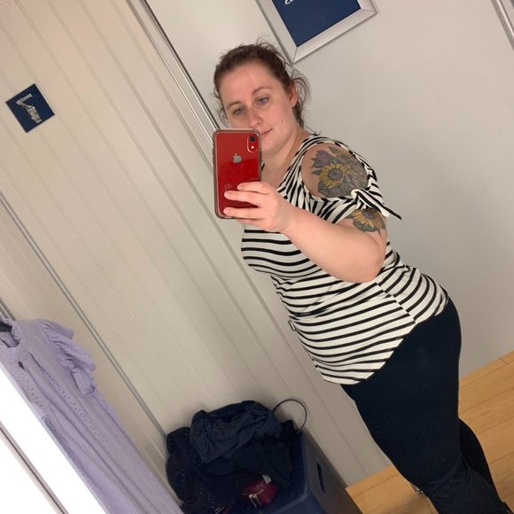 Green Envelope Cold Shoulder Black and White Striped Top Size Large EUC - Picture 2 of 8